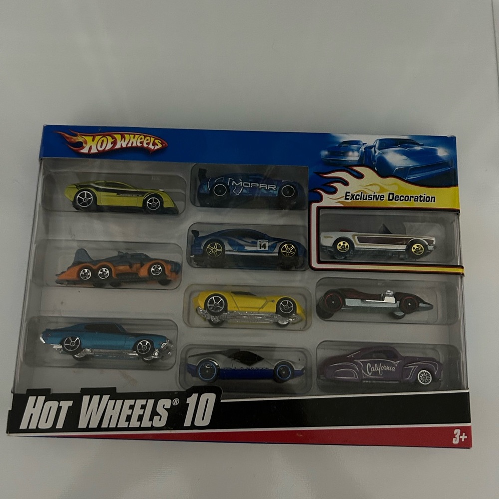 HOT WHEELS 10 - 1:64 Scale 10 Pack Set